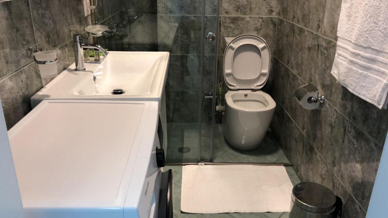 Comfort Apartment In City Center Tiranë Luaran gambar